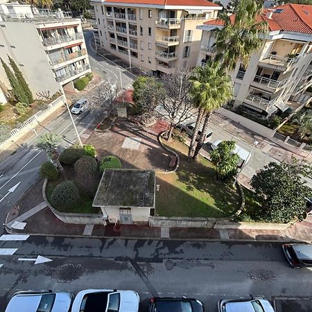 Argentine T2 De 55M2 Tout Confort En Bord De Plage Saint-Raphael  Exterior photo